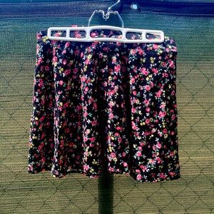 Cute black & floral mini skirt